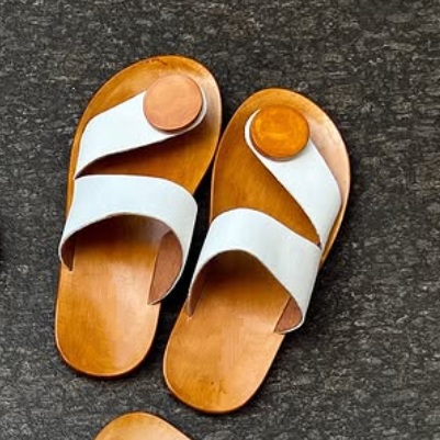 Women's Thong Leather Flat Sandals
