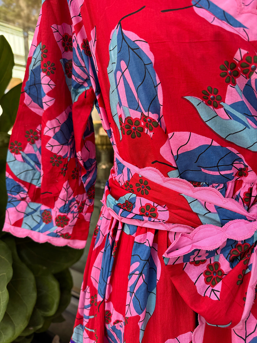 Vintage Boho Red & Pink Floral Scalloped Edge Wrap Tiered Midi Dress