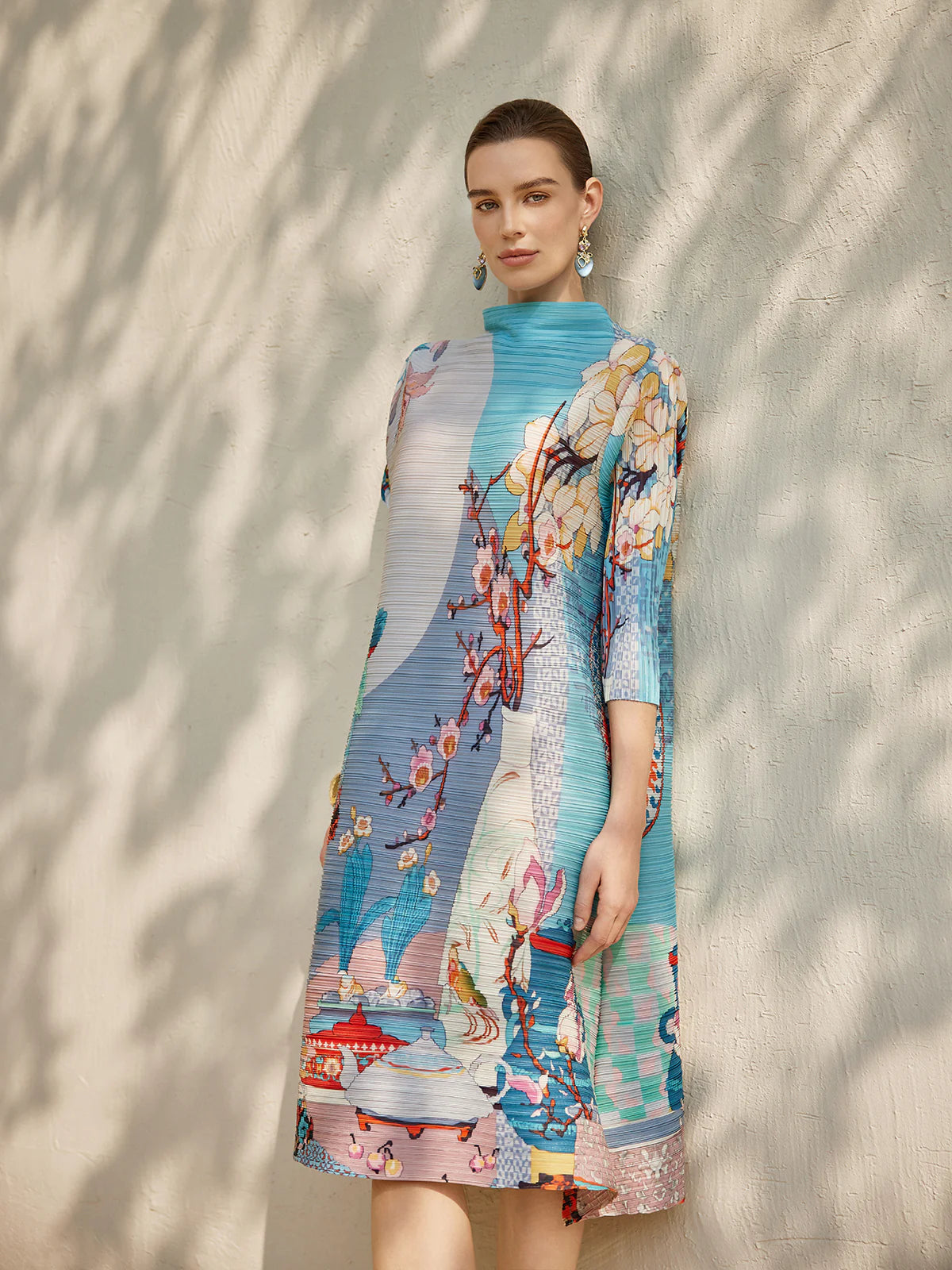 Artistic Print Pleated High Neck Dress