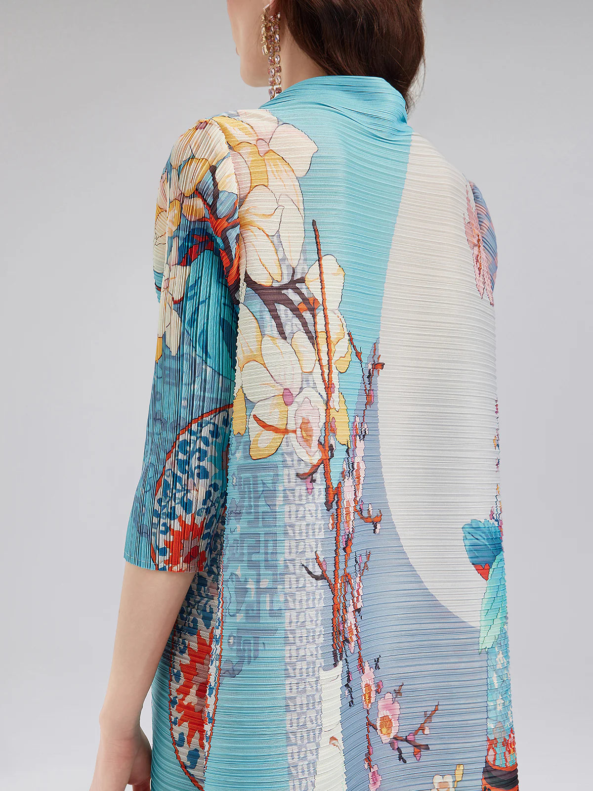 Artistic Print Pleated High Neck Dress