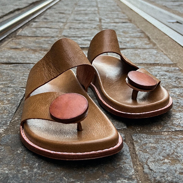 Women's Thong Leather Flat Sandals